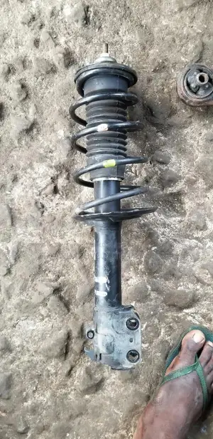 Toyota Yaris/Vitz Home Used Shock Absorbers Pair Available