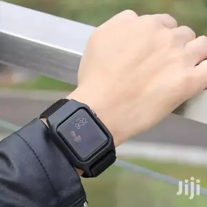 2in1 Nylon Strap+ Case 4 Apple Watch Series 1-9(Not a Watch)