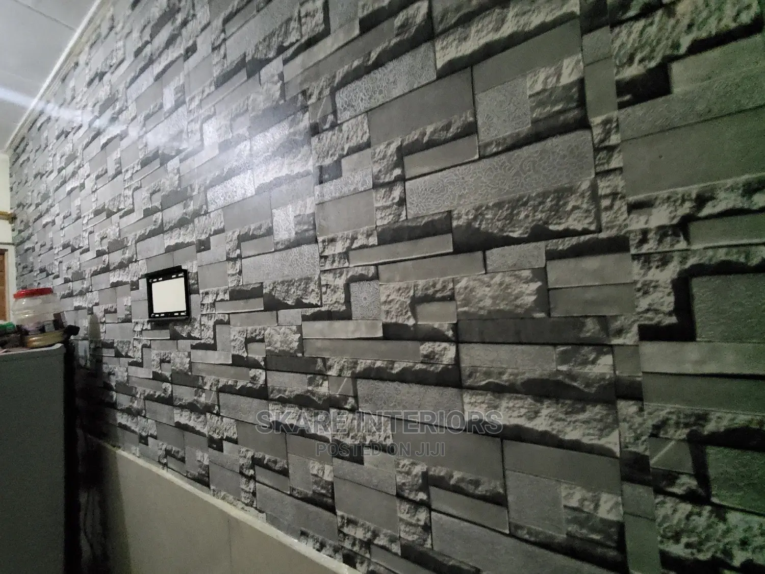 Waterproof Wallpapers