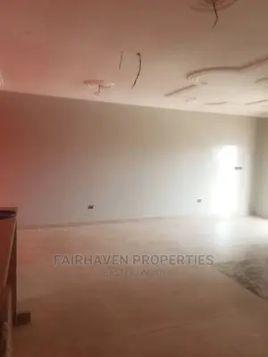 2bdrm Block of Flats in Fh, Trade Fair for rent