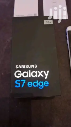 New Samsung Galaxy S7 edge 32 GB Black