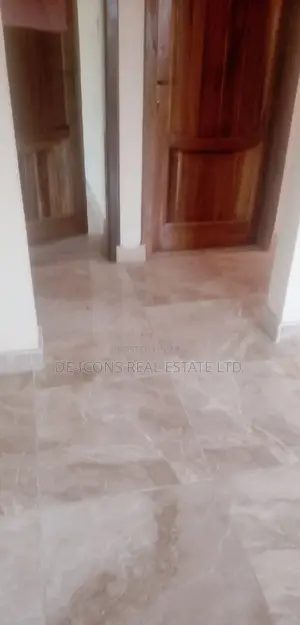 2bdrm Duplex in De-Icons Real Estate, Awutu Senya East Municipal