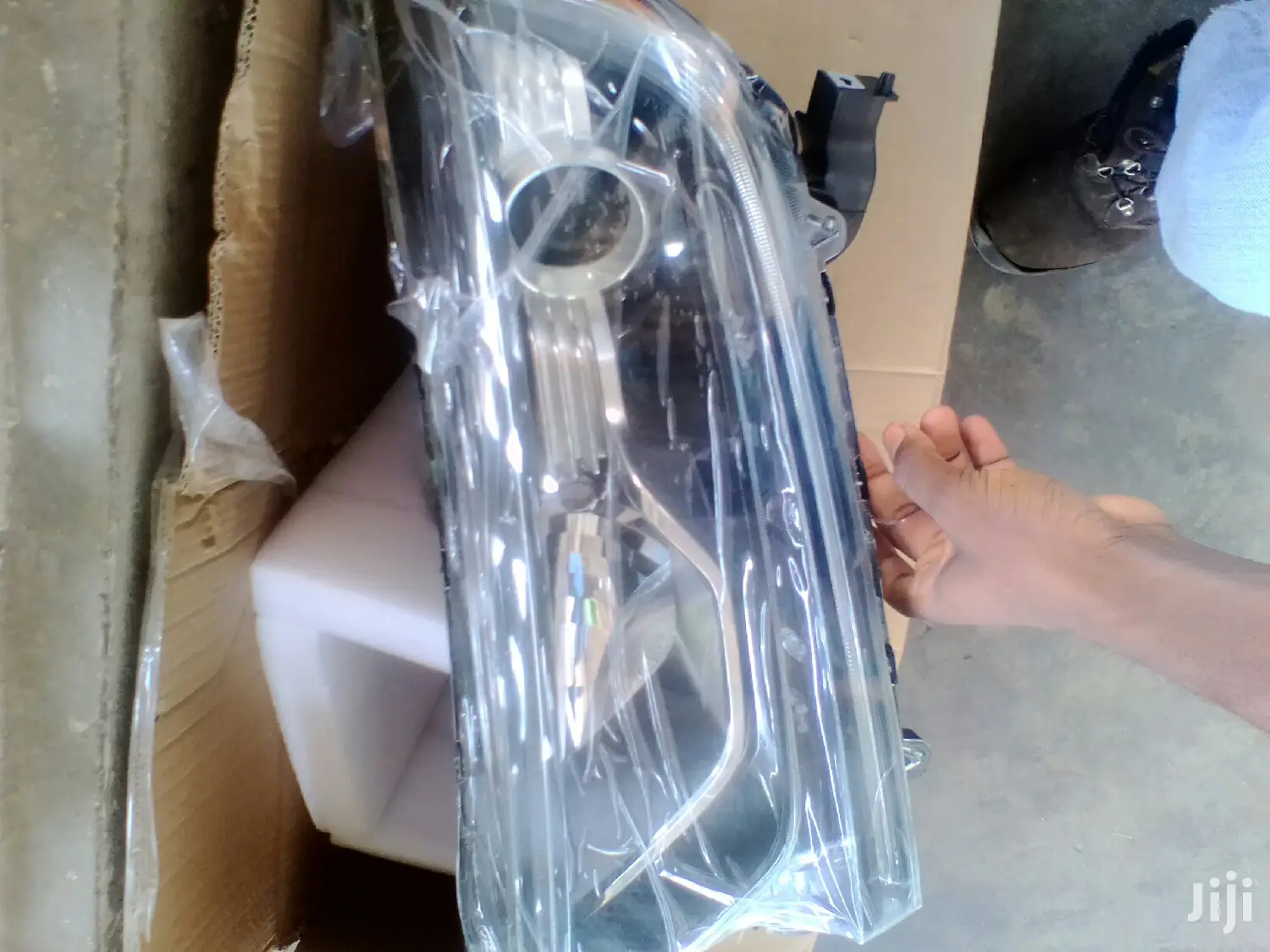CRV 2017,2018,2019,2020,2021,2022 Headlight Halogen (Normal)