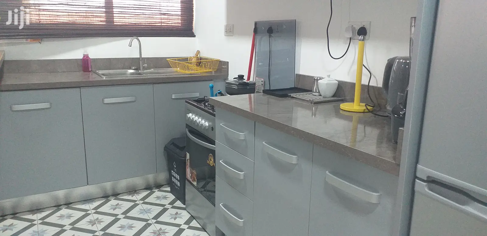 Furnished 1bdrm Block of Flats in Spintex, Accra Metropolitan for rent