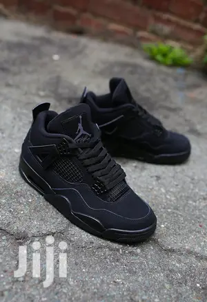 Jordan 4 Black Cat