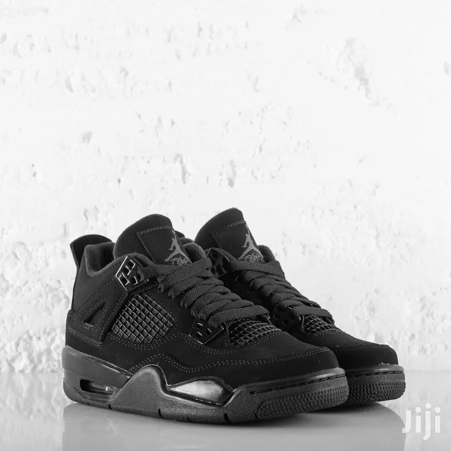 Jordan 4 Black Cat