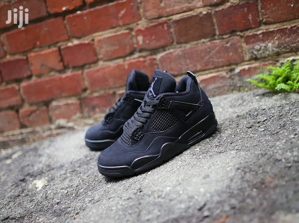 Jordan 4 Black Cat