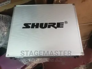 SHURE Cordless Briefcase Microphone.