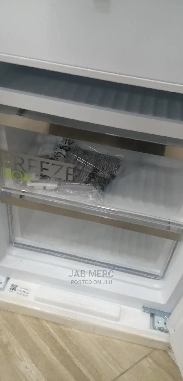 Promo Built-in Fridge Freezer White Cabinet Fridge