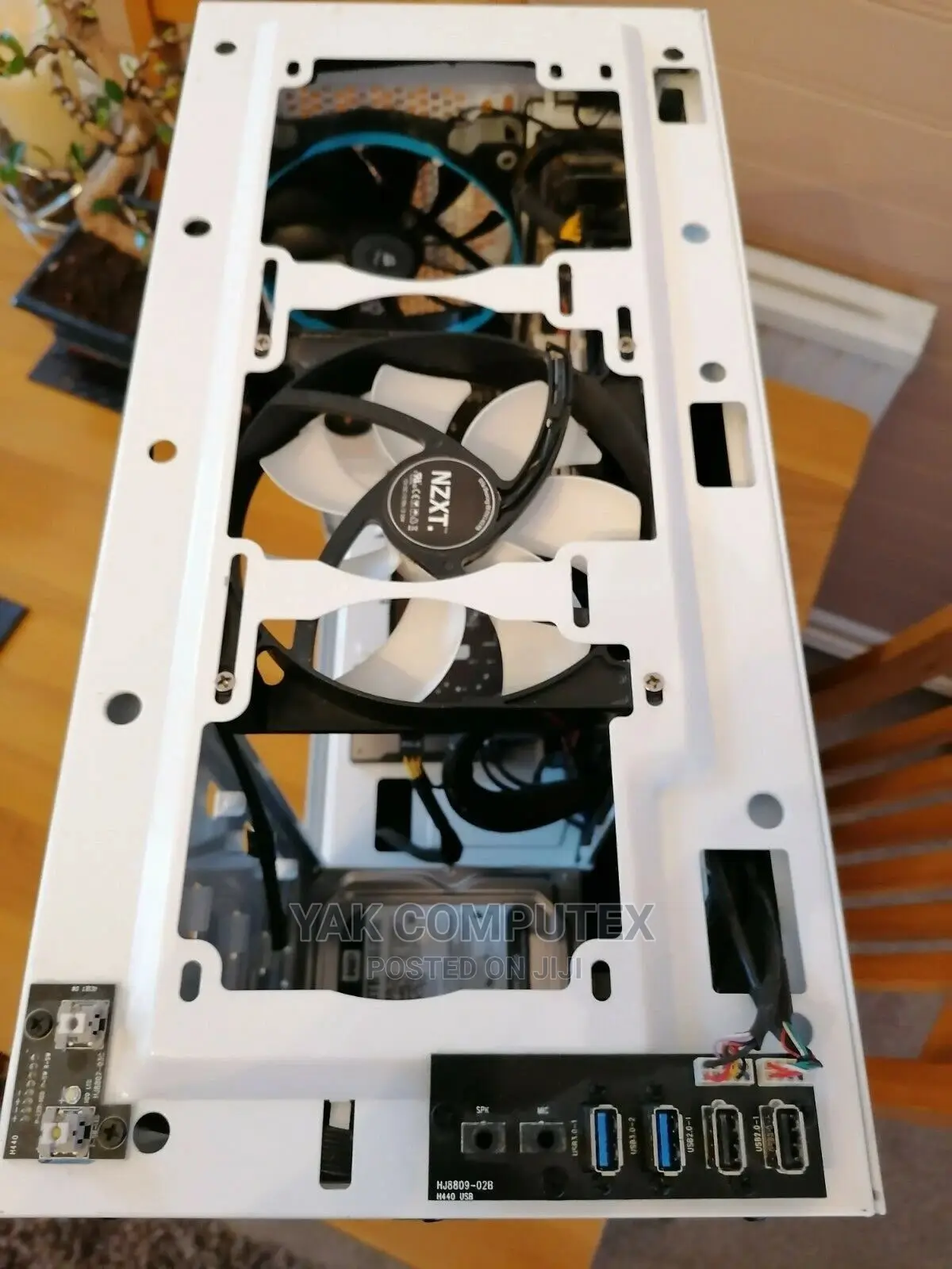 New Desktop Computer MSI Aegis 3 8th 8GB Intel Core I7 SSD 140GB