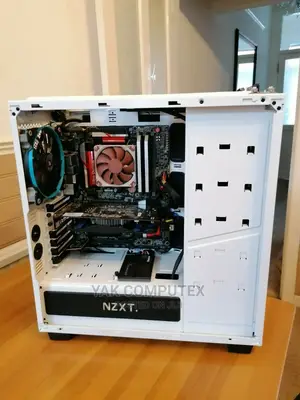 New Desktop Computer MSI Aegis 3 8th 8GB Intel Core I7 SSD 140GB