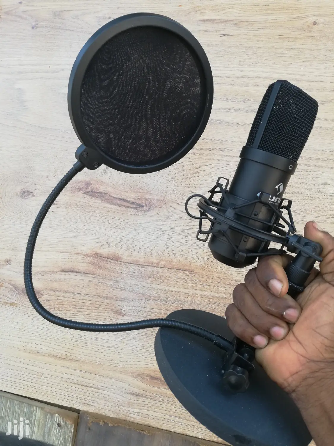 USB Mic /Auna Multimedia /For Studio and Podcastlng
