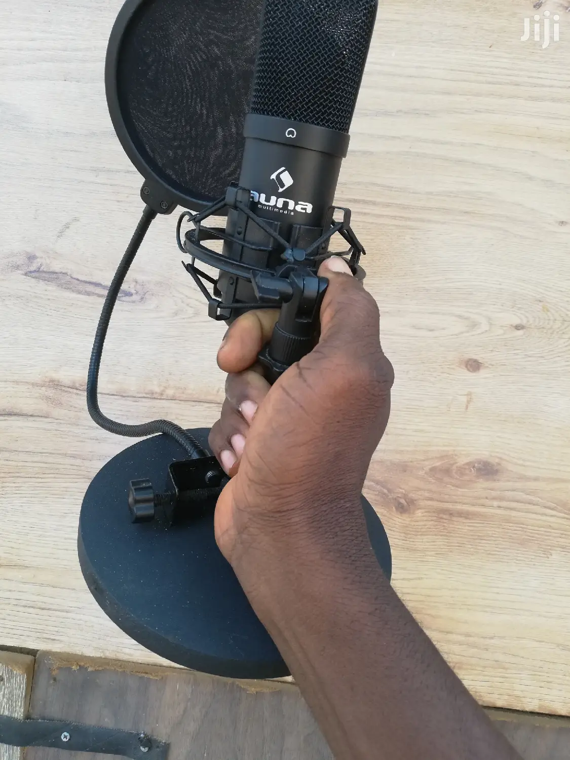 USB Mic /Auna Multimedia /For Studio and Podcastlng