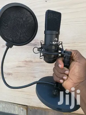 USB Mic /Auna Multimedia /For Studio and Podcastlng