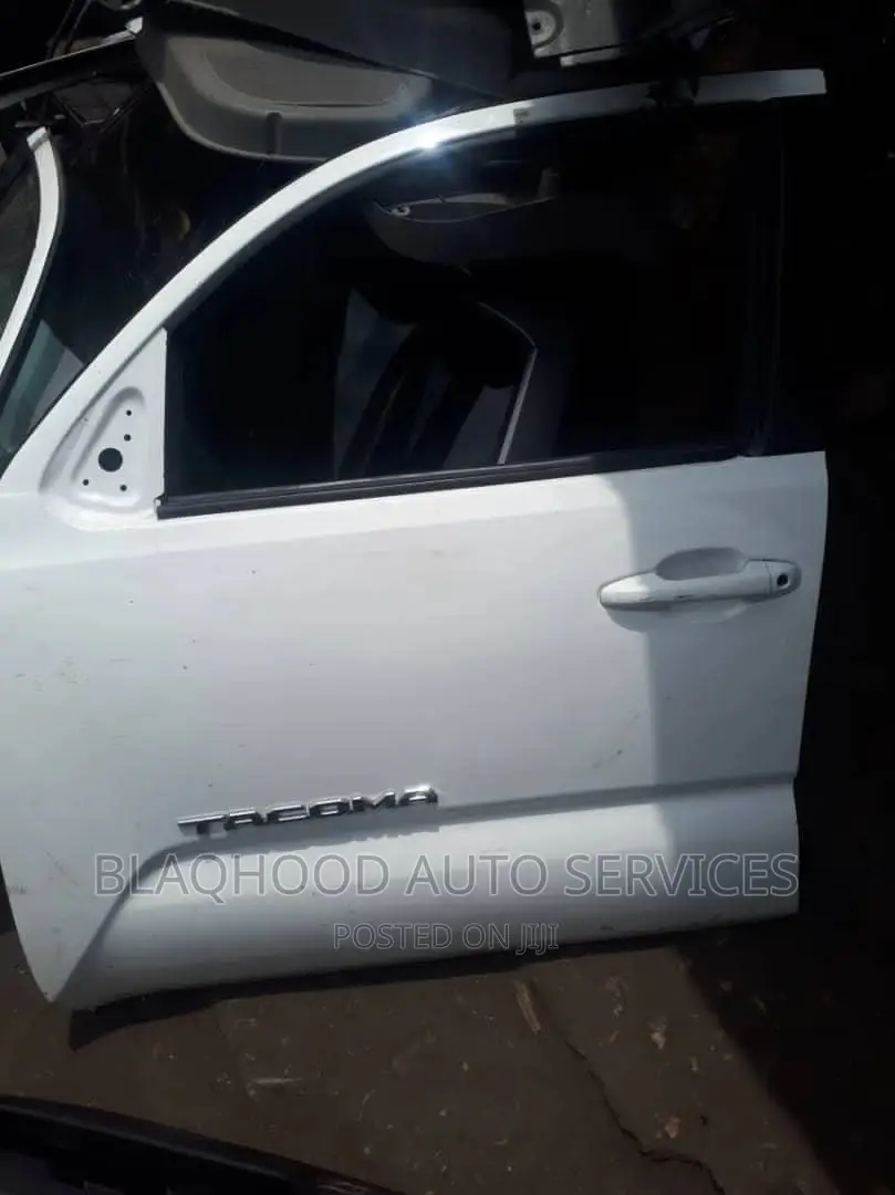 Toyota Tacoma 2017 Doors Available