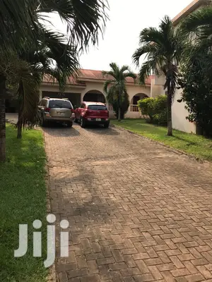 4bdrm House in Bronko Housing, Ekumfi for rent
