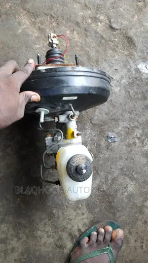 Toyota Tundra Old Type (Akua Donkor) Brake Master Cylinder