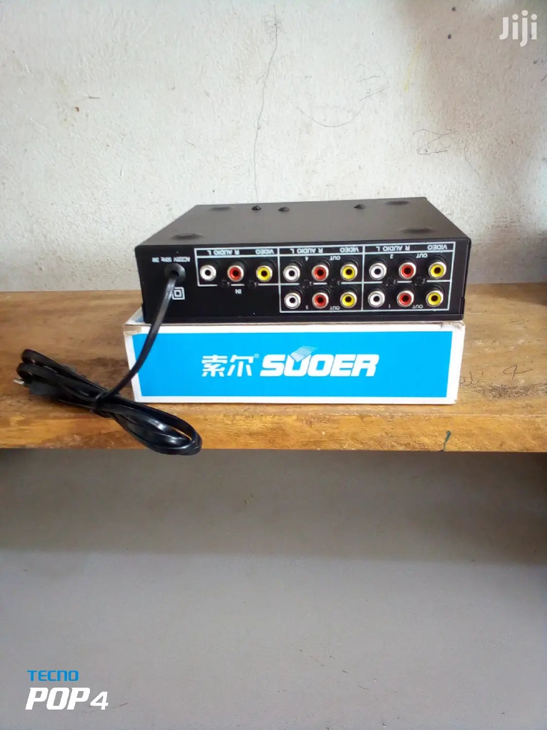 Video Audio Amplifier Splitter (4 Load)