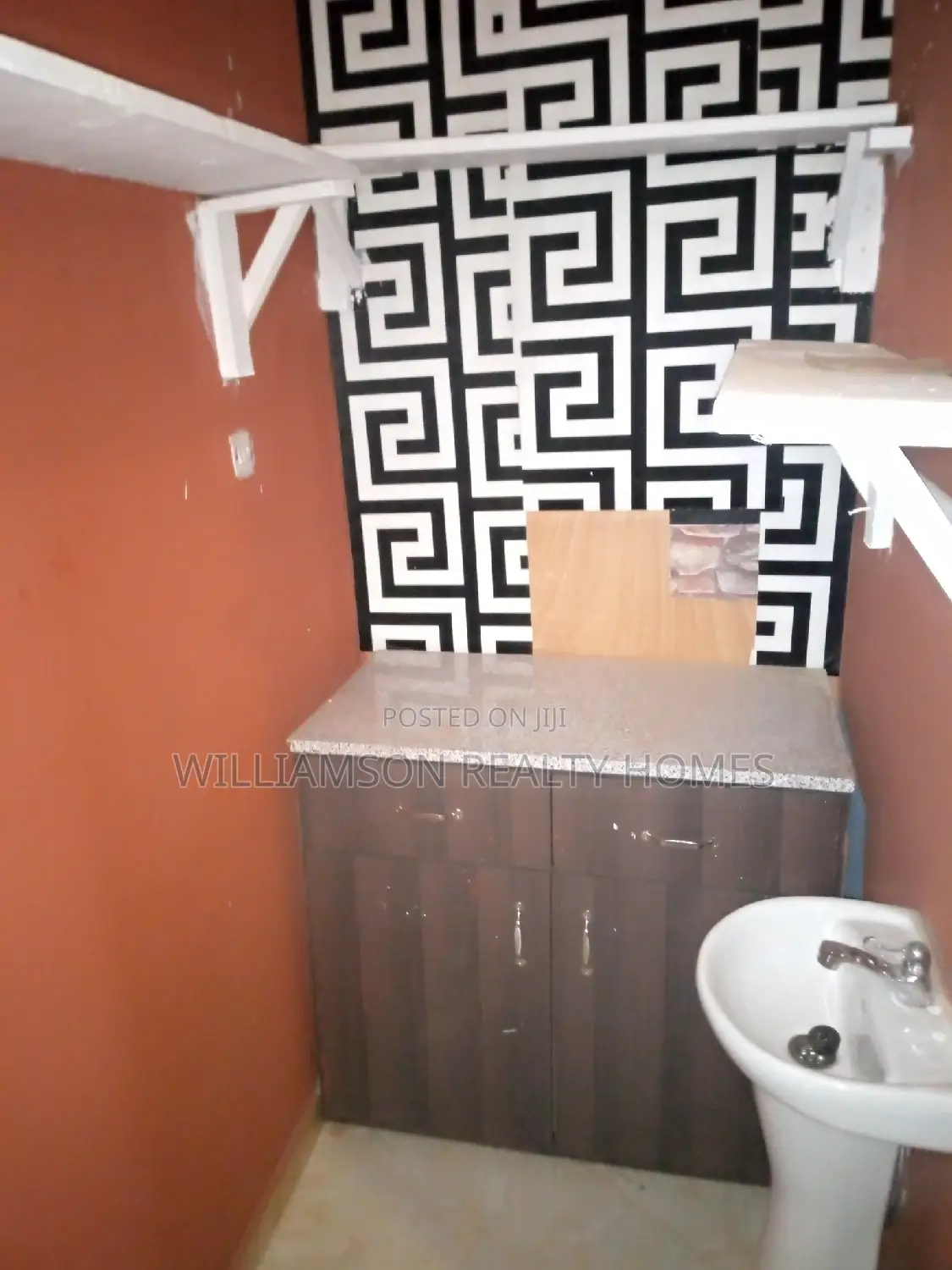 1bdrm Apartment in Coastal Estate Area, Spintex for rent