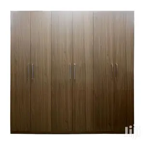 Wardrobe (10XF 4)