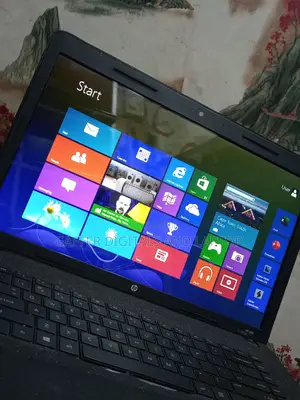 New Laptop HP 655 4GB Intel Core 2 Quad HDD 350GB