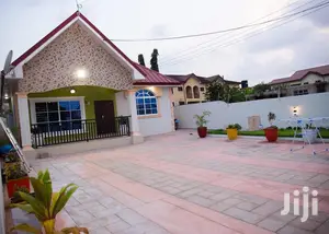 3bdrm House in Bronko Housing, Accra Metropolitan for rent