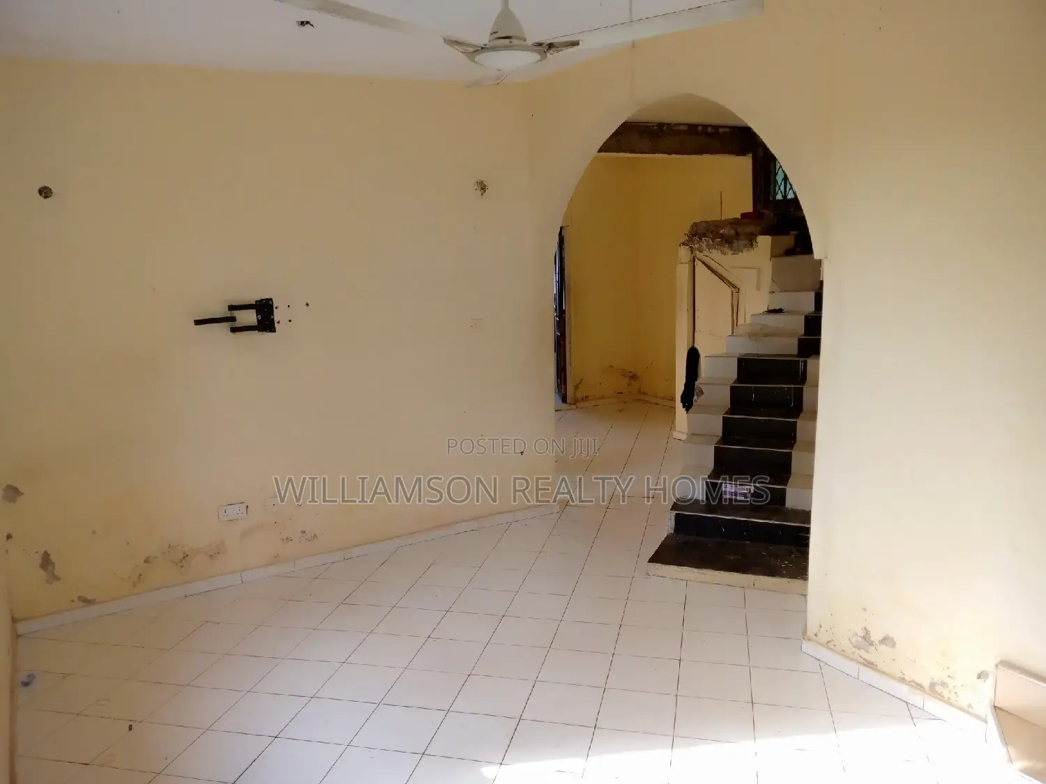 2bdrm Apartment in Hfc Estate, Spintex for rent