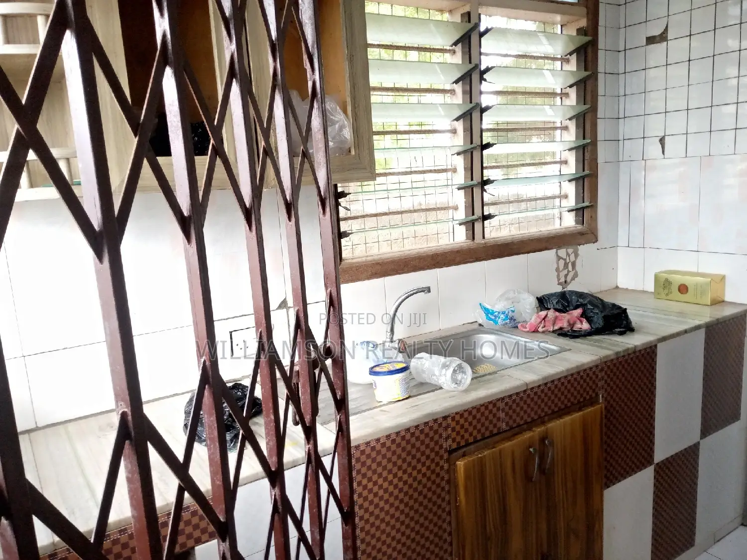 2bdrm Apartment in Hfc Estate, Spintex for rent