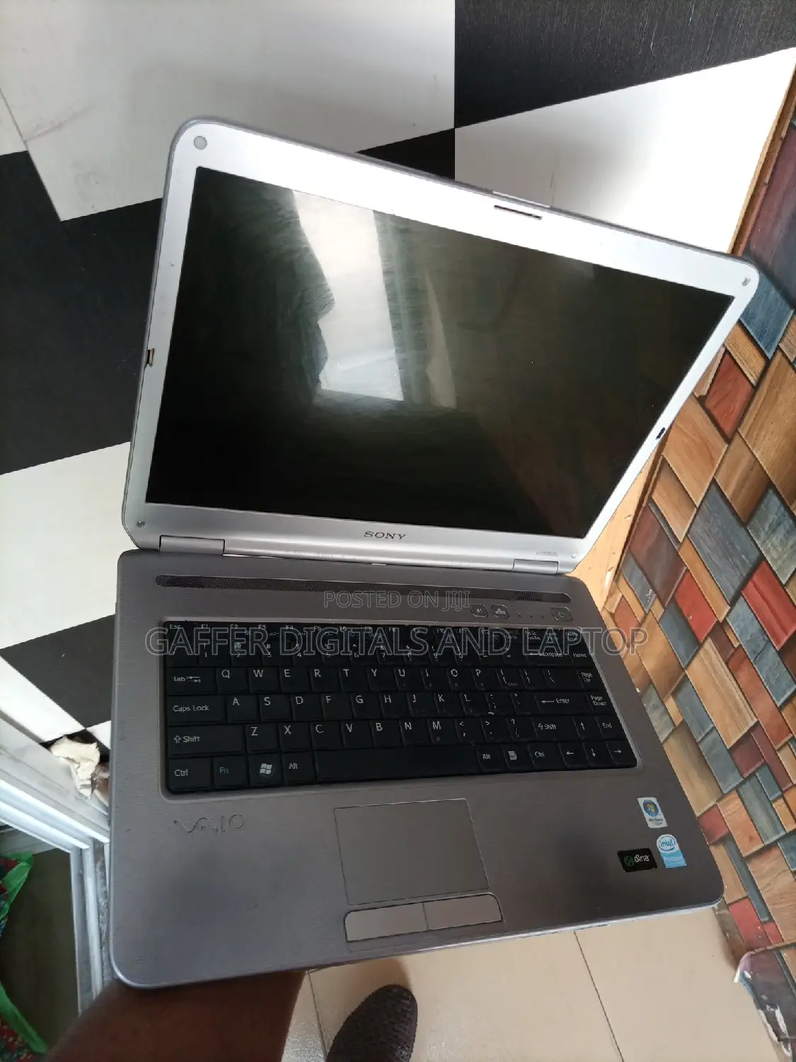 Laptop Sony VAIO Duo 13 SVD1321M2E 2GB Intel Core 2 Duo HDD 160GB