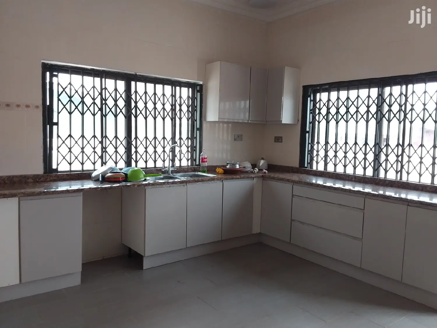 4bdrm House in Bronko Housing, Accra Metropolitan for rent