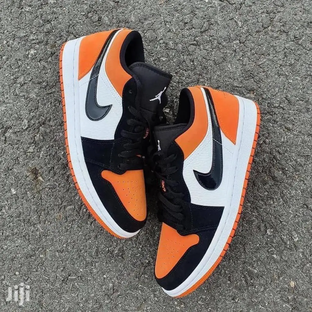 Jordan One Low