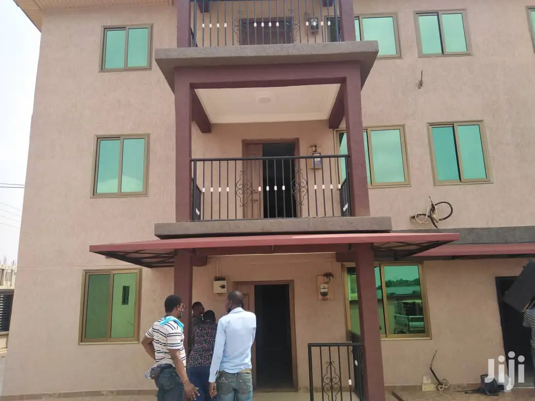 2bdrm Apartment in Ben Properties, Ga East Municipal for rent