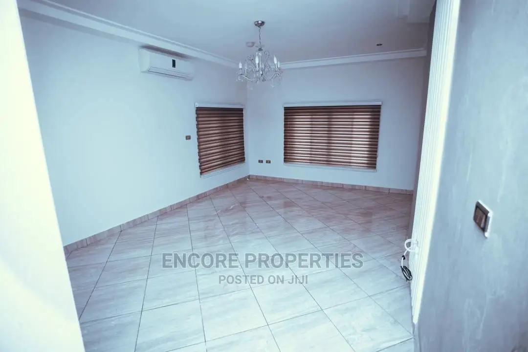 5bdrm House in Sagepropertiesgh, East Legon for sale