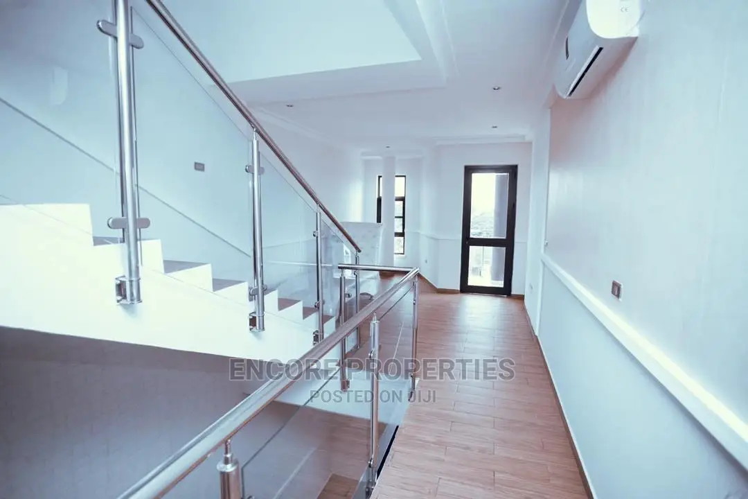 5bdrm House in Sagepropertiesgh, East Legon for sale