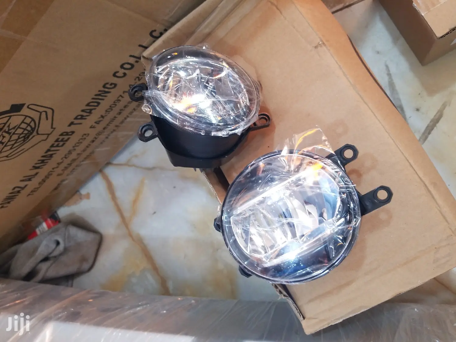 Inbuilt Led Foglights Available For Corolla, Camry Prado