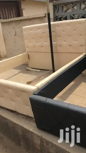 Queen-size Bed For Sell. Free Delivery