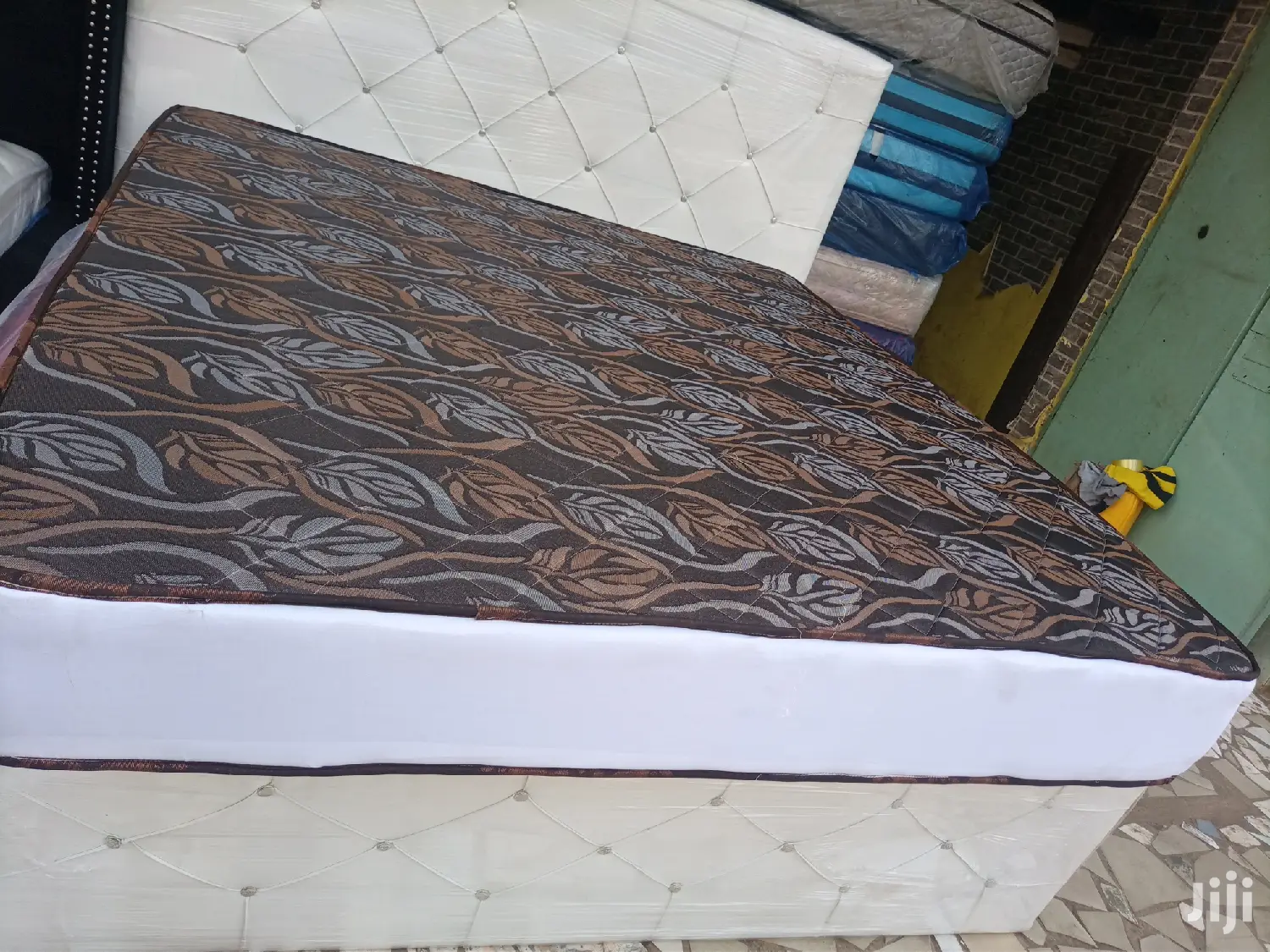 11inches Kingsize Mattress. Free Delivery