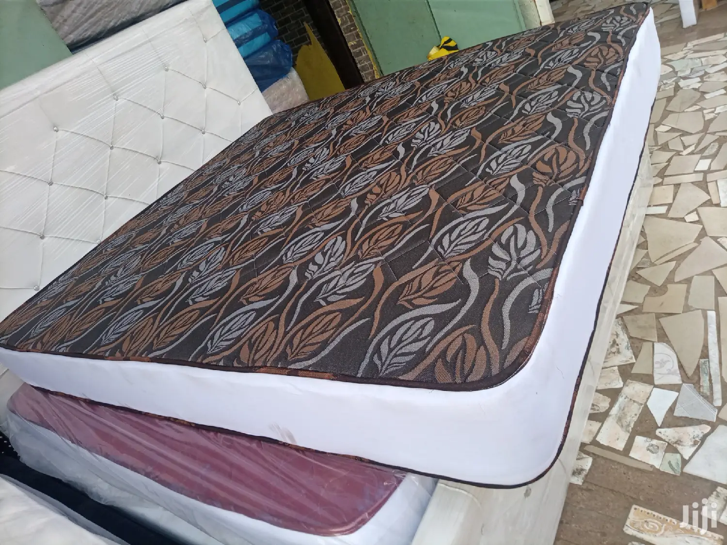 11inches Kingsize Mattress. Free Delivery