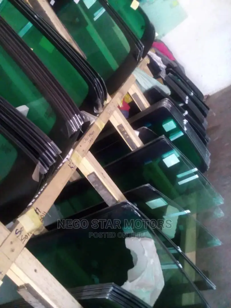 All Kinds Of Car Windscreens