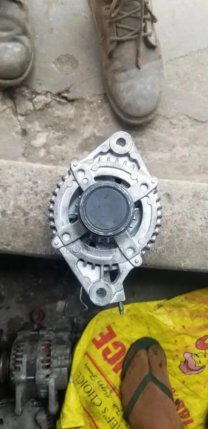 Toyota Land Cruiser Prado 2009 Alternator Available (Tested