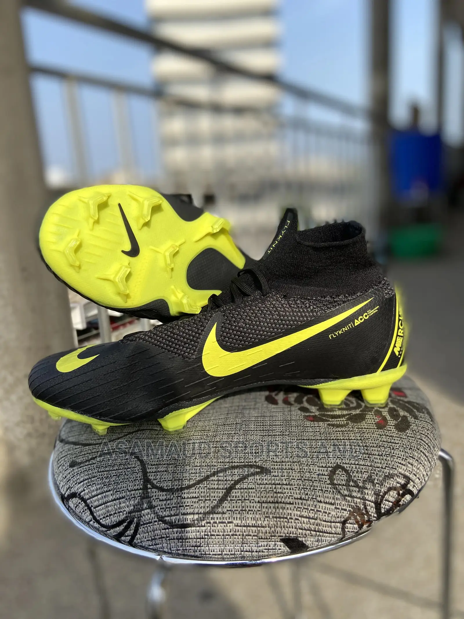 Football Boot for Boys and Girls at Cool Price