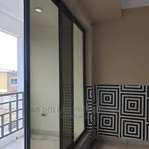 2bdrm House in Cactus, Tema Metropolitan for rent