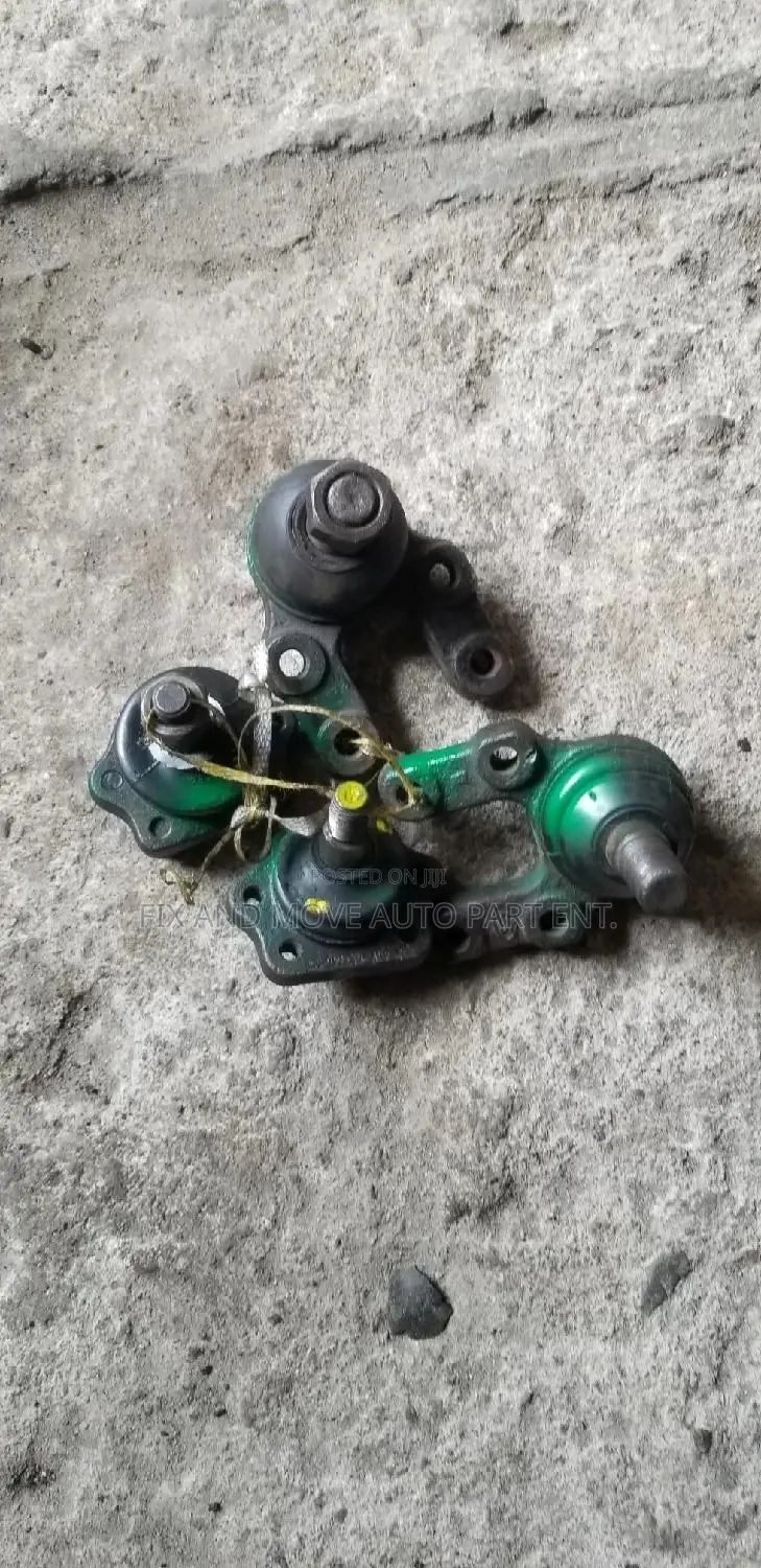 Nissan 4×4 Pickup Set Ball Joints Available