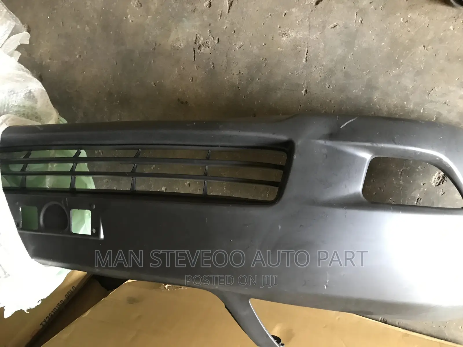 Toyota Corolla Front Bumper 2005 Japan