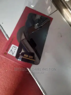 New Motorola Moto Z3 64 GB
