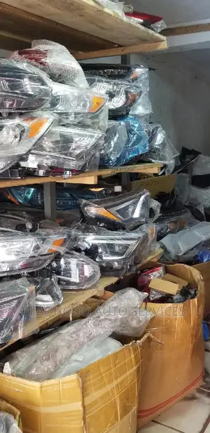 Brand New and Home Used Headlight for All Cars Available