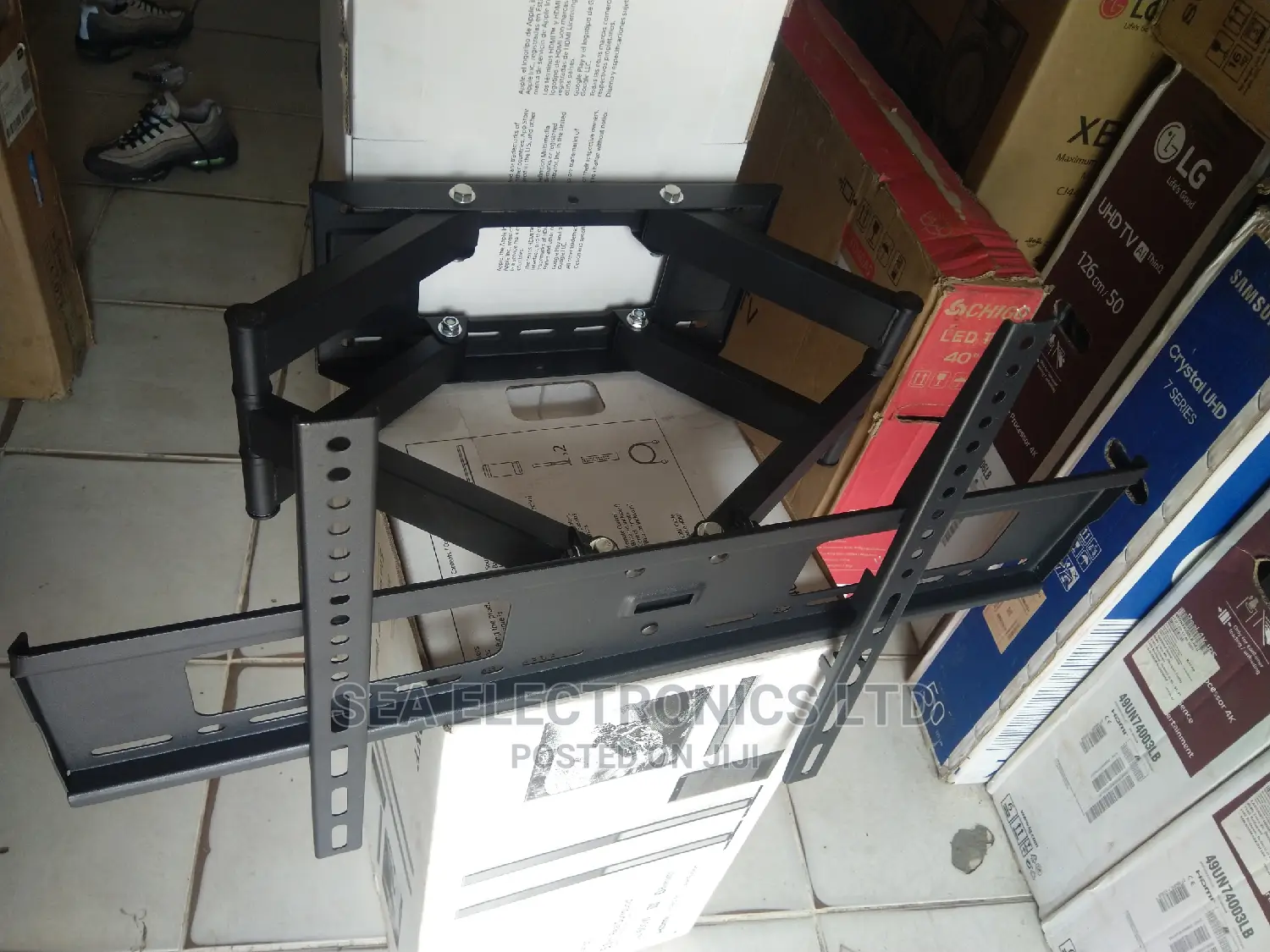 32-70 Inches Adjustable Tv Mount