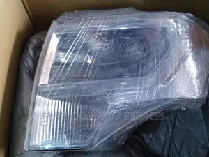 Ford F150 2009-14 Front Normal HEAD LIGHT Available