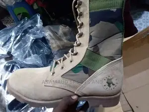 Original Army Strong Safty Shoes at Cool Price