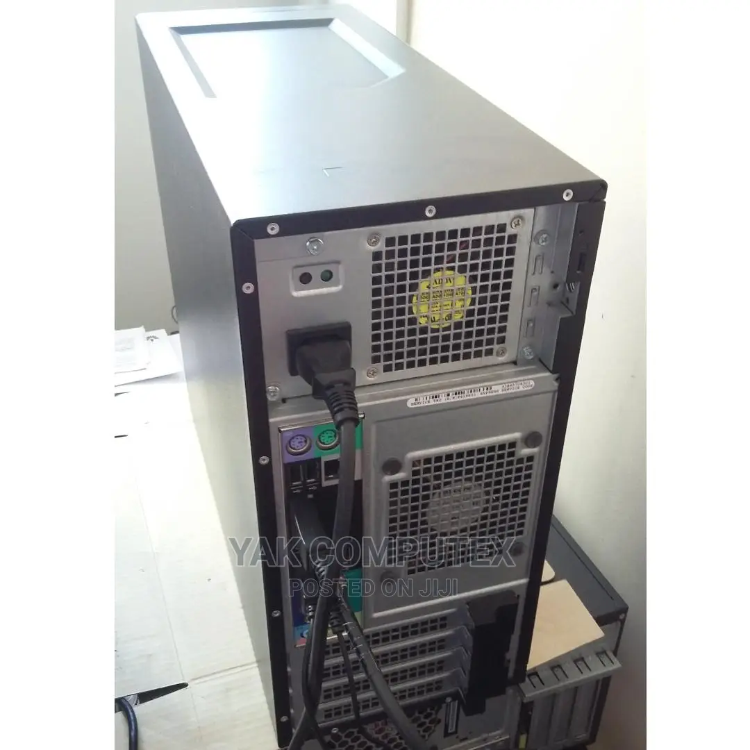 Desktop Computer Dell 4GB Intel Core I5 HDD 500GB